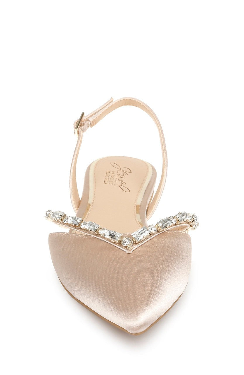 Camden Pointed Flat