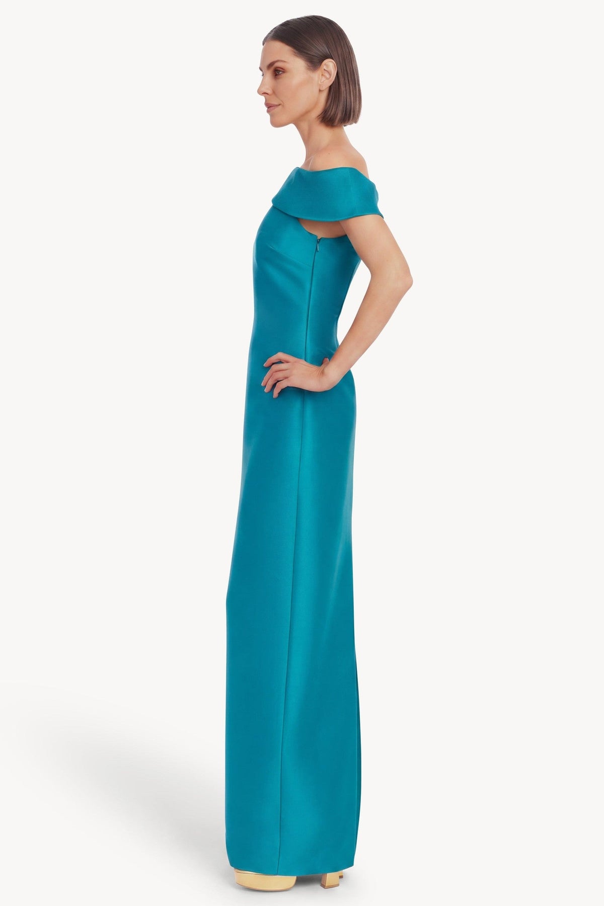 One-Shoulder Column Gown