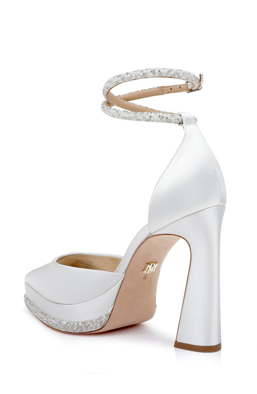 Eliana Pointed Platforms