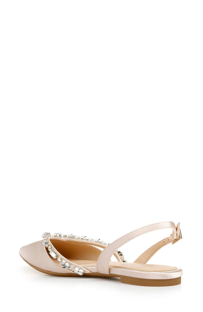 Camden Pointed Flat