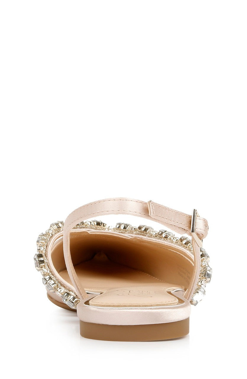 Camden Pointed Flat