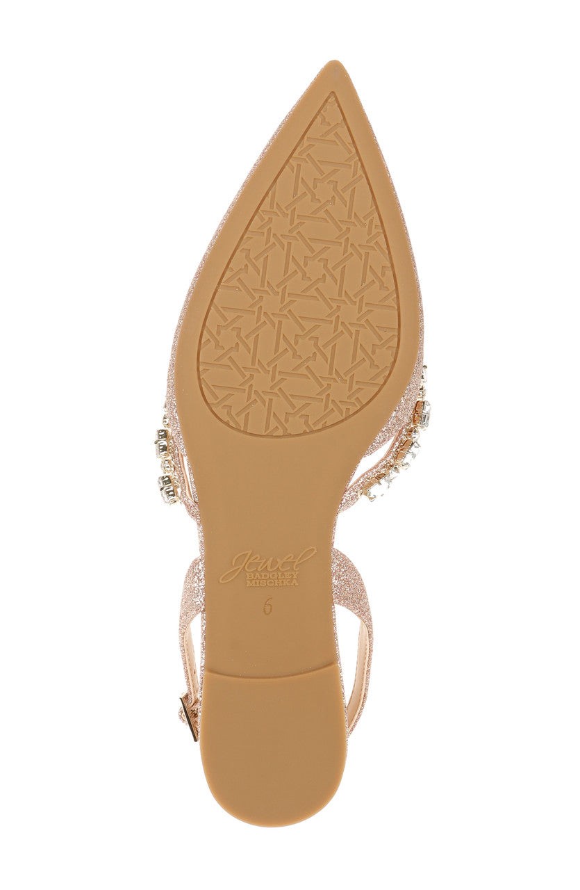 Camden Pointed Flat