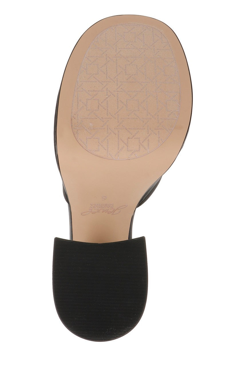 Giada Round Toe Platform