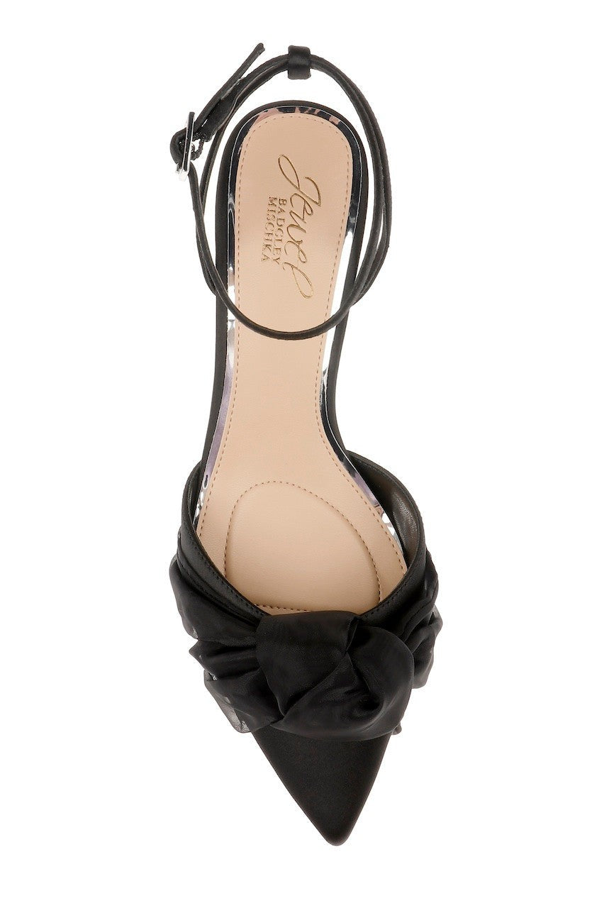 Favor Pointed Toe Kitten Heels