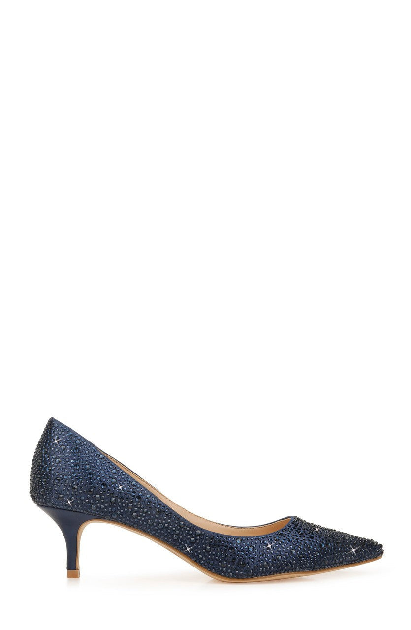 Frenchie Wide Width Pointed Toe Kitten Heel